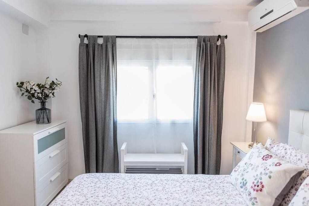 רונדה III Apartamentos Morales & Arnal Acogedor Y A 450M מראה חיצוני תמונה