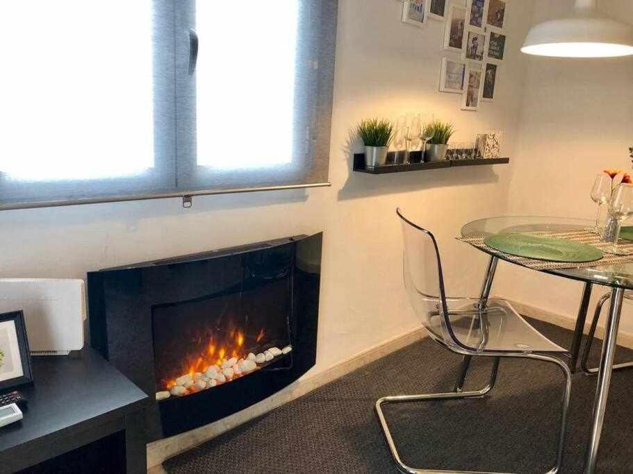 רונדה III Apartamentos Morales & Arnal Acogedor Y A 450M מראה חיצוני תמונה