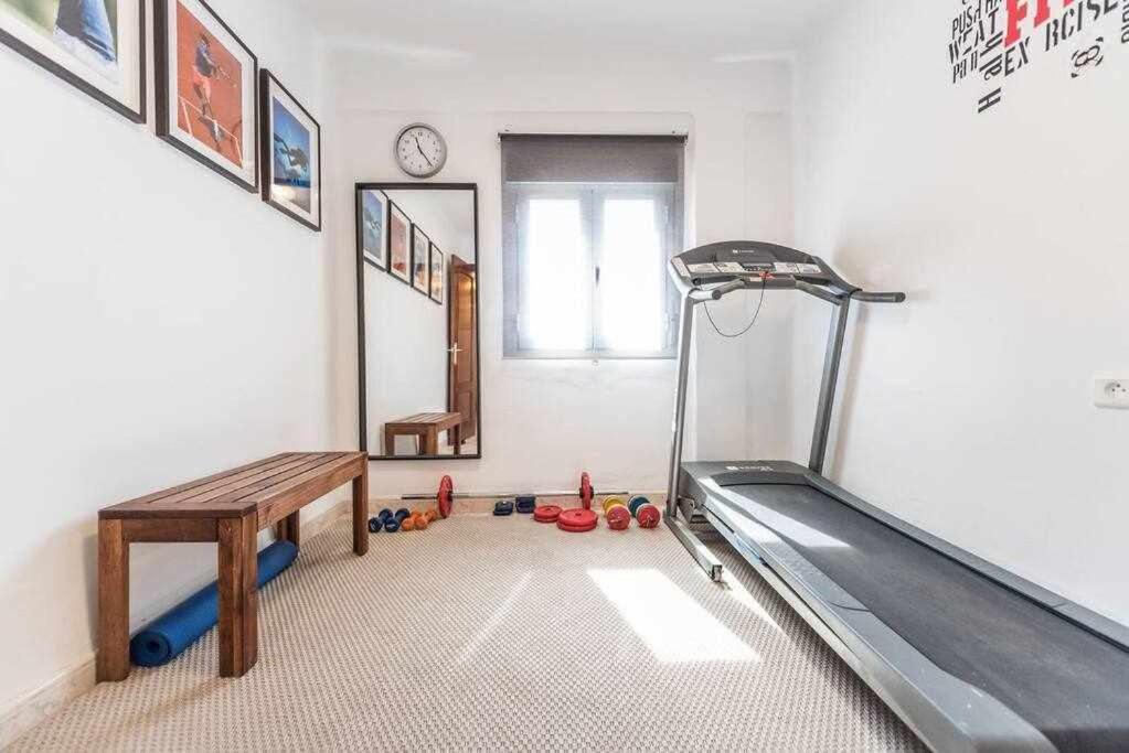רונדה III Apartamentos Morales & Arnal Acogedor Y A 450M מראה חיצוני תמונה